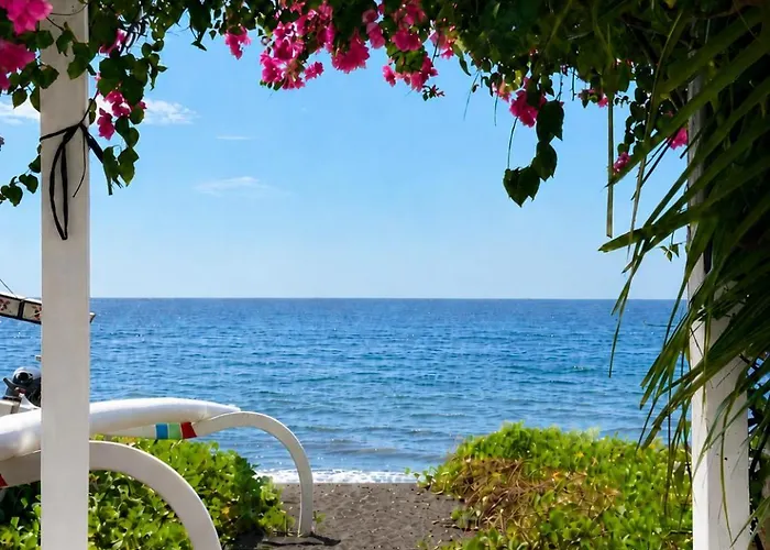The Hidden Escapes Amed- 2br Beachfront With Direct Access *