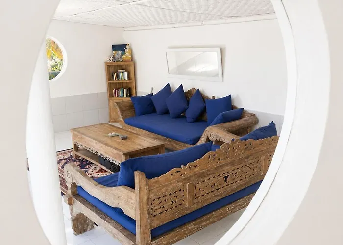 Villa The Hidden Escapes Amed- 2br Beachfront With Direct Access