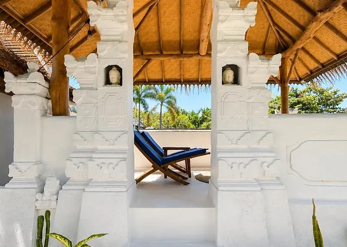 The Hidden Escapes Amed- 2br Beachfront With Direct Access *