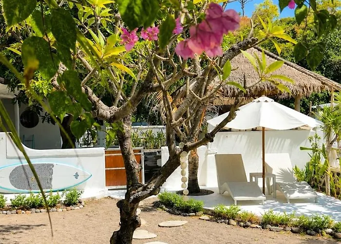 The Hidden Escapes Amed- 2br Beachfront With Direct Access