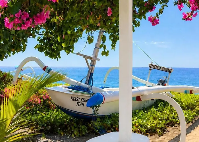 The Hidden Escapes Amed- 2br Beachfront With Direct Access