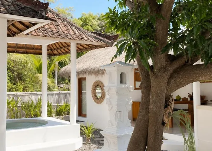 The Hidden Escapes Amed- 2br Beachfront With Direct Access Villa